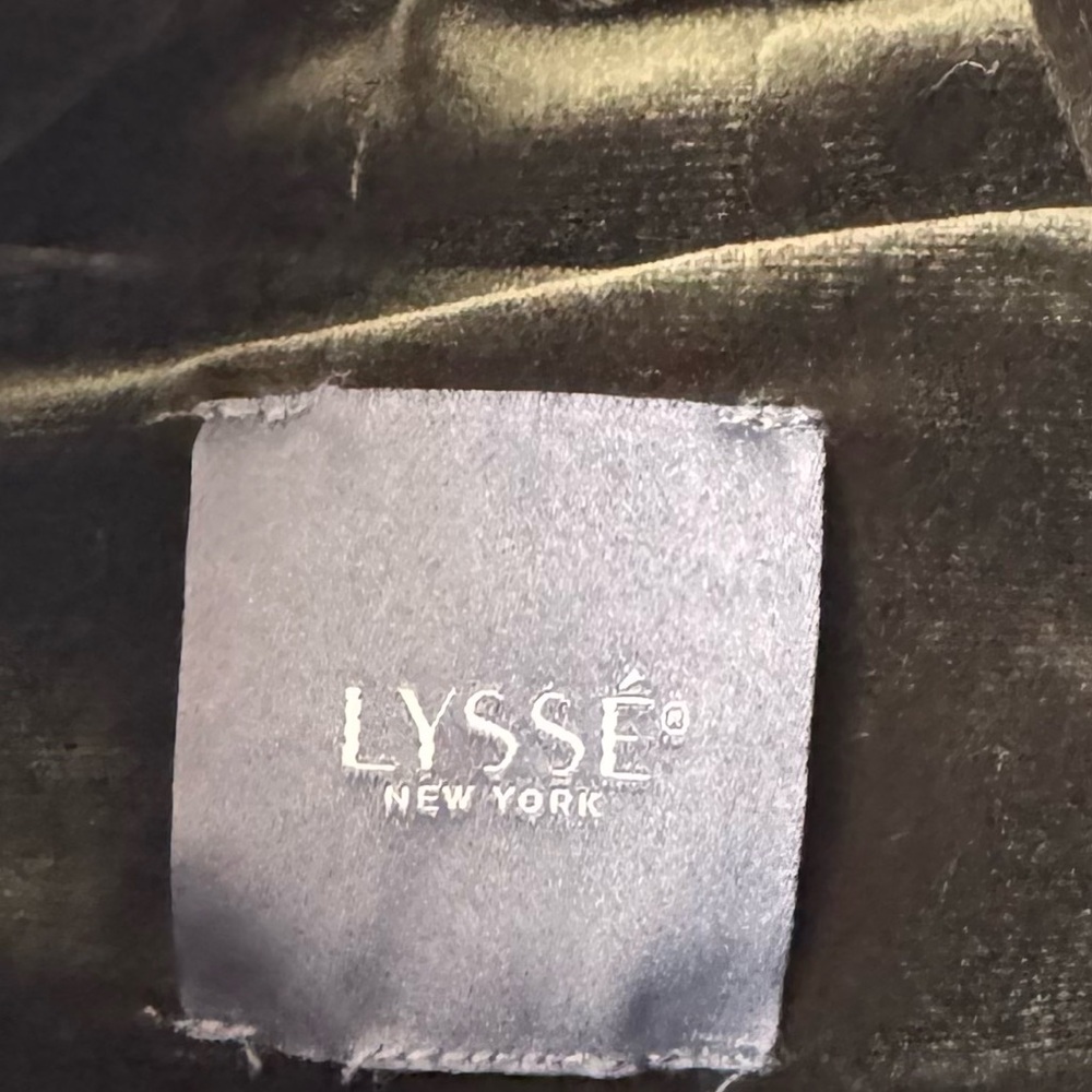 Lysse Shea Quilted Green Velvet Jacket - Picture 7 of 13